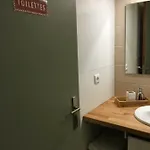 Lägenhet Flats 323