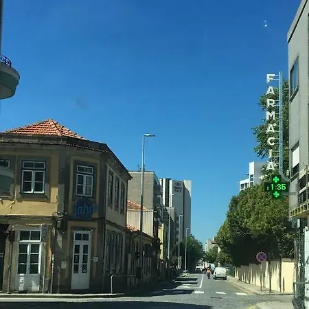 Appartement Flats 323 *